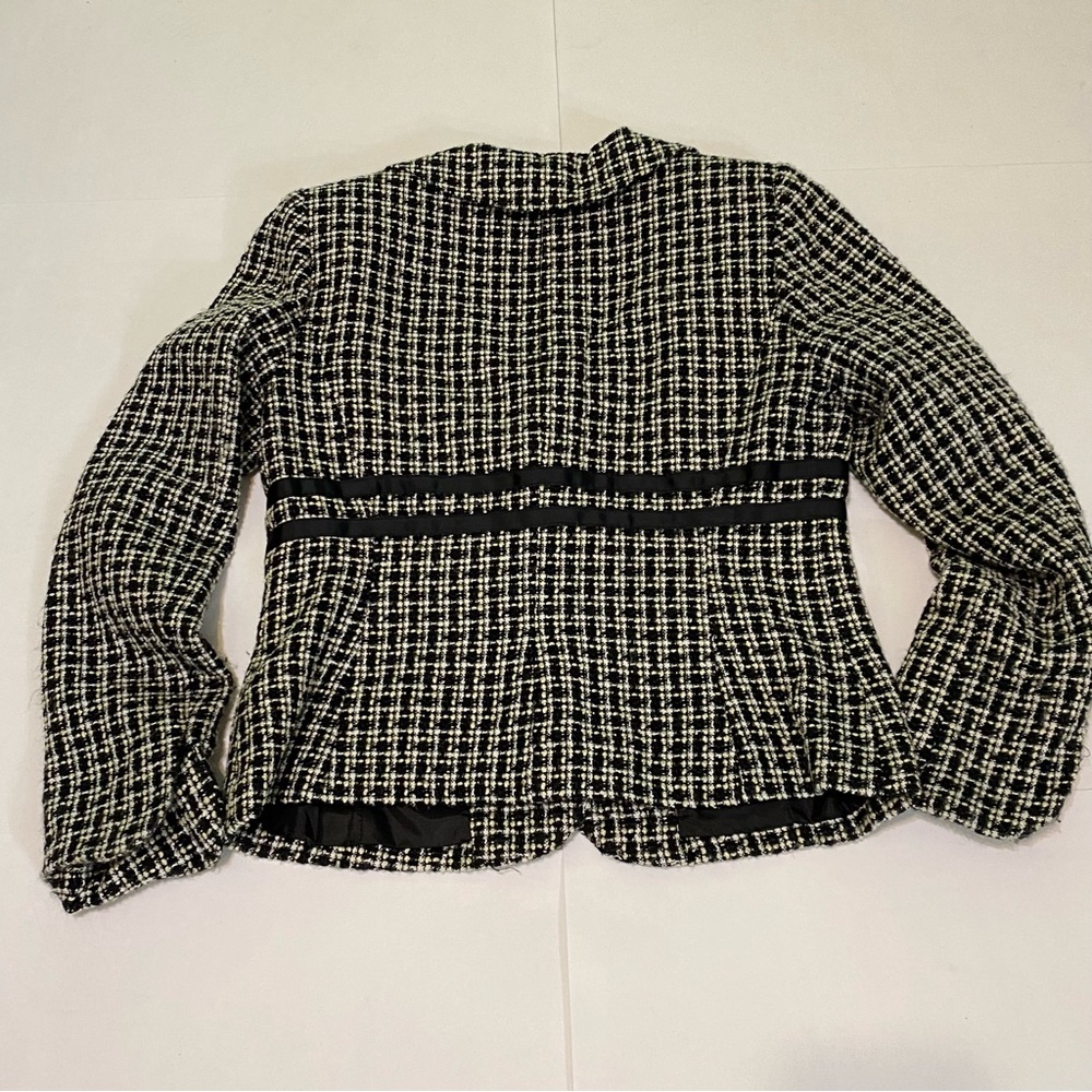 Sandro  Women's Black and White Tweed Jacket - Picture 6 of 7